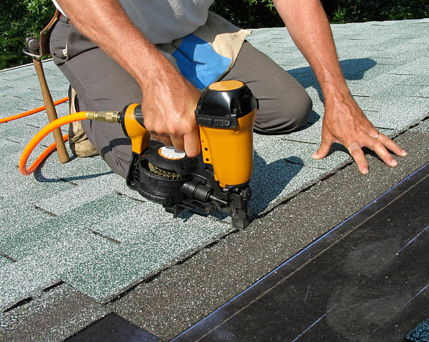 Best Commercial Roof Installation  in Mount Carmel, PA